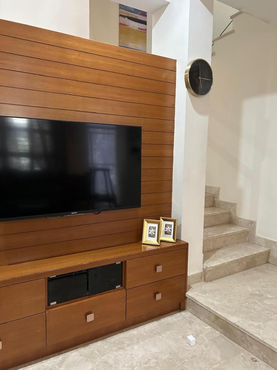 Gatsby Grandeur Luxury Villa Bangalore Esterno foto